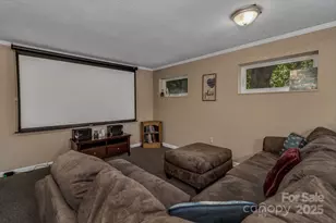 31 Mark Twain Rd, Asheville, NC 28805 - Photo 31