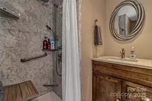 31 Mark Twain Rd, Asheville, NC 28805 - Photo 25