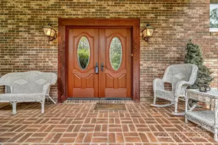 31 Mark Twain Rd, Asheville, NC 28805 - Photo 5