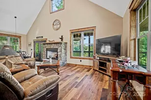 211 Wimbledon Ct, Leicester, NC 28748 - Photo 7