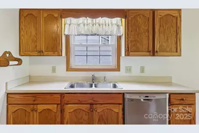 110 Pinellas Lane, Waynesville, NC 28785 - Photo 15