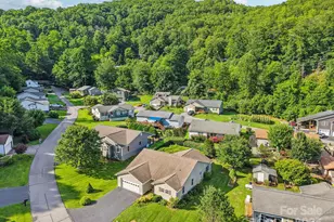 110 Pinellas Ln, Waynesville, NC 28785 - Photo 39