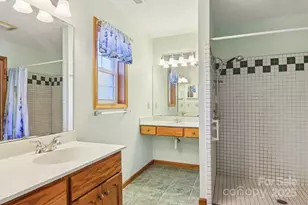 110 Pinellas Ln, Waynesville, NC 28785 - Photo 27