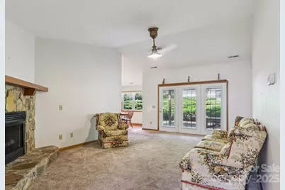 110 Pinellas Lane, Waynesville, NC 28785 - Photo 9