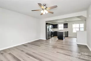 6320 Cutwater Cir, Charlotte, NC 28269 - Photo 17