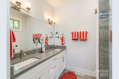 37 Thornes Lane, Asheville, NC 28805 - Photo 19