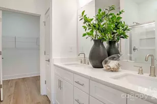 1302 Dallas Cherryville Hwy, Dallas, NC 28034 - Photo 9