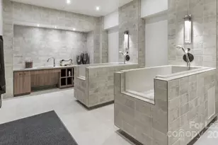 4401 Barclay Downs Dr, Charlotte, NC 28211 - Photo 11