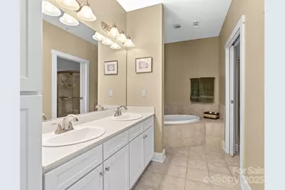 9 Kenilworth Knoll #420, Asheville, NC 28805 - Photo 27