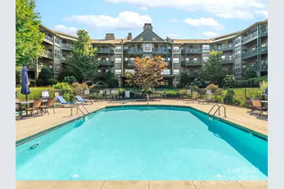 9 Kenilworth Knoll #420, Asheville, NC 28805 - Photo 3