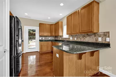 102 Coral Lane, Mooresville, NC 28117 - Photo 9