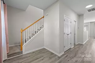 482 Delta Dr, Fort Mill, SC 29715 - Photo 3