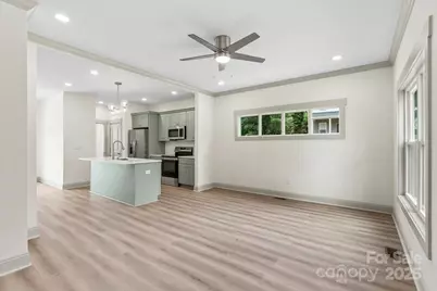 439 W Norment Avenue, Gastonia, NC 28052 - Photo 7