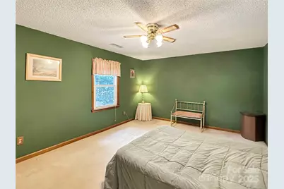 3245 15th Street NE, Hickory, NC 28601 - Photo 27