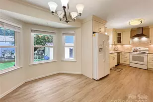 3245 15th St NE, Hickory, NC 28601 - Photo 11