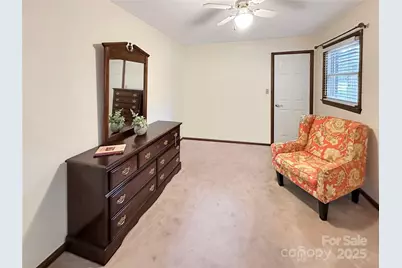 3245 15th Street NE, Hickory, NC 28601 - Photo 23