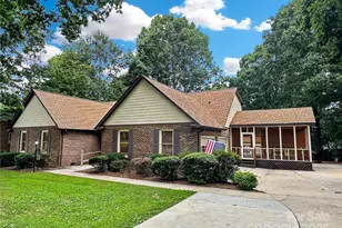 3245 15th St NE, Hickory, NC 28601 - Photo 39