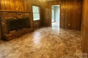 328 Melody Ln, Saluda, NC 28773 - Photo 15