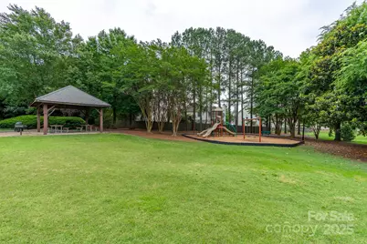 2422 Orofino Court, Charlotte, NC 28269 - Photo 45