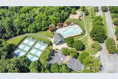 2422 Orofino Court, Charlotte, NC 28269 - Photo 43