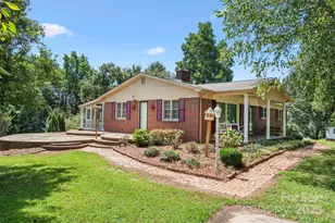 2951 Doc Pugh Rd, Connelly Springs, NC 28612 - Photo 5