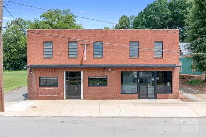 426/430 Western Avenue, Statesville, NC 28677 - Photo 1