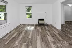 9521 Cruso Rd, Canton, NC 28716 - Photo 9