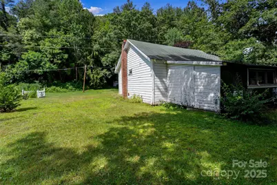 9521 Cruso Road, Canton, NC 28716 - Photo 31