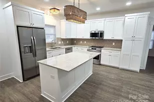 768 8th St NE, Hickory, NC 28601 - Photo 5