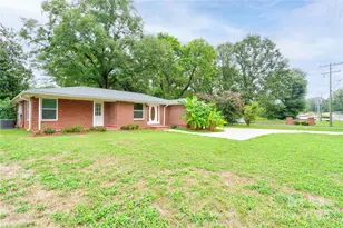 245 E College Ave, Shelby, NC 28152 - Photo 1