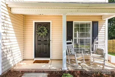 1909 Safflower Circle, Charlotte, NC 28262 - Photo 3