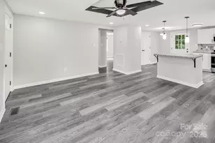 2091 & 2095 Catawba River Rd, Fort Lawn, SC 29714 - Photo 9