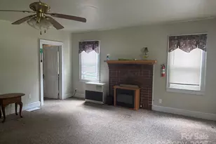 164 N Mitchell Ave, Bakersville, NC 28705 - Photo 7