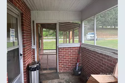 164 N Mitchell Avenue, Bakersville, NC 28705 - Photo 21