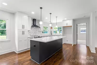 1420 Lakedell Drive, Charlotte, NC 28215 - Photo 15