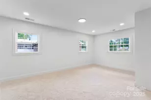 1420 Lakedell Dr, Charlotte, NC 28215 - Photo 35