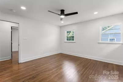 1420 Lakedell Drive, Charlotte, NC 28215 - Photo 25