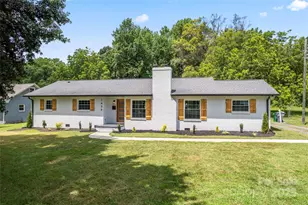 1420 Lakedell Dr, Charlotte, NC 28215 - Photo 3