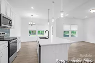 643 Wabash Ave, Charlotte, NC 28208 - Photo 11