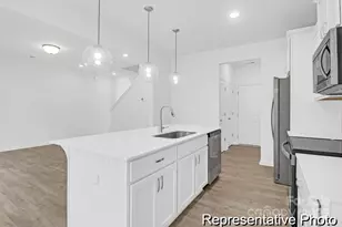 643 Wabash Ave, Charlotte, NC 28208 - Photo 9