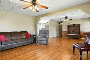 952 30th St NE, Conover, NC 28613 - Photo 13