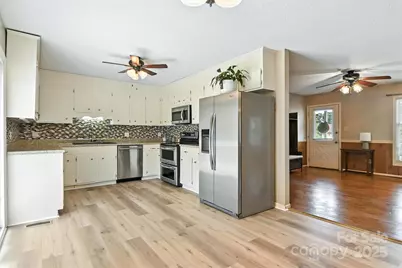 952 30th Street NE, Conover, NC 28613 - Photo 15