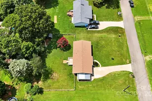 952 30th St NE, Conover, NC 28613 - Photo 35