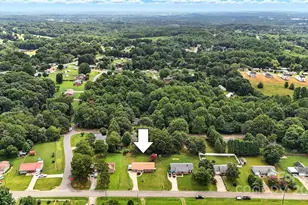 952 30th St NE, Conover, NC 28613 - Photo 33