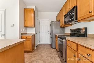 1046 Serel Dr, Matthews, NC 28104 - Photo 17