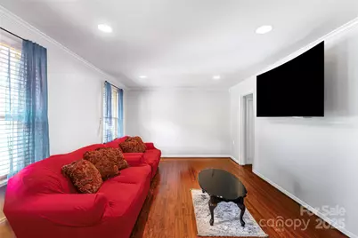 6625 Somersworth Drive, Charlotte, NC 28215 - Photo 13