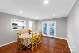 6625 Somersworth Dr, Charlotte, NC 28215 - Photo 3