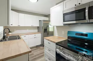 95 Grassy View Rd, Candler, NC 28715 - Photo 11