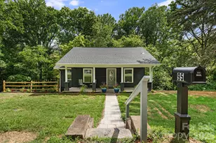 95 Grassy View Rd, Candler, NC 28715 - Photo 1