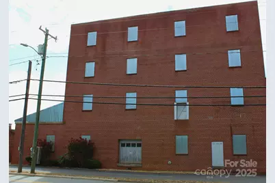 526 8th Street NE #2, Hickory, NC 28601 - Photo 1